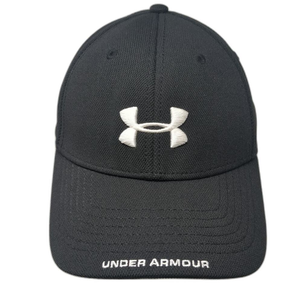 Under Armour Baseball Cap Black Size M Logo Curved Brim Stretch Fit HeatGear Hat